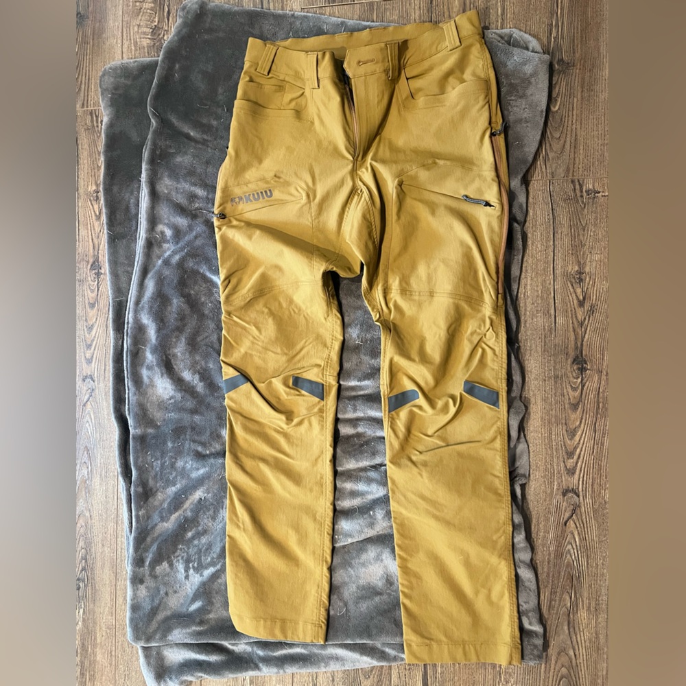 KUIU Men's Kutana Stretch Woven Pant